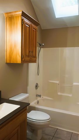 2301 W Camino Alto Street, Springfield, MO 65810