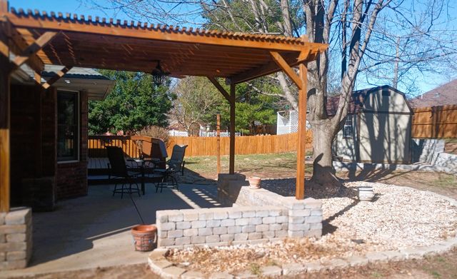 2301 W Camino Alto Street, Springfield, MO 65810