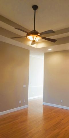 2301 W Camino Alto Street, Springfield, MO 65810