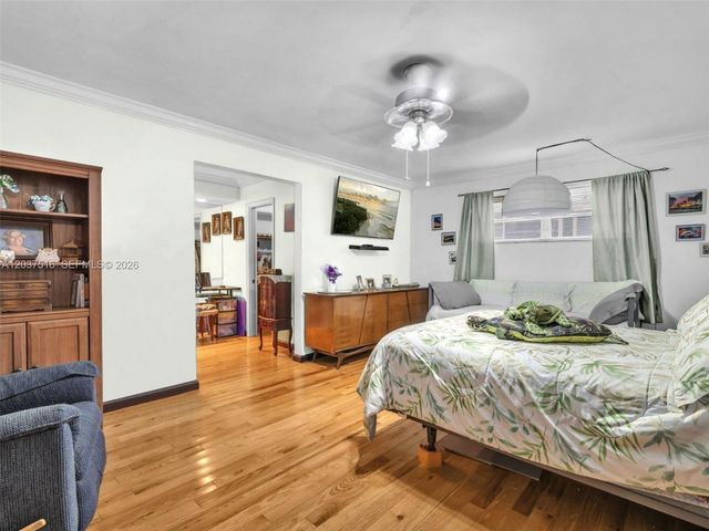 1911 N 53rd Ave, Hollywood, FL 33021