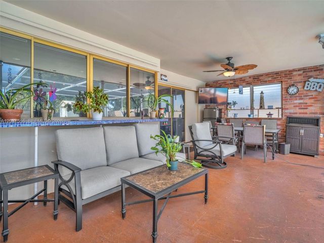 1911 N 53rd Ave, Hollywood, FL 33021