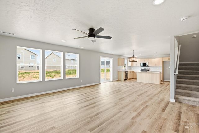 5254 E Open Canyon Dr, Nampa, ID 83687