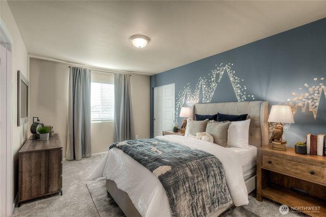 8327 44th Place NE, Marysville, WA 98270