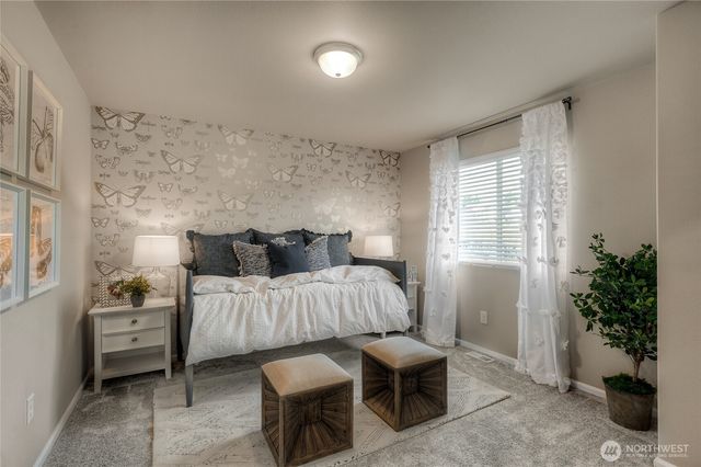 8327 44th Place NE, Marysville, WA 98270