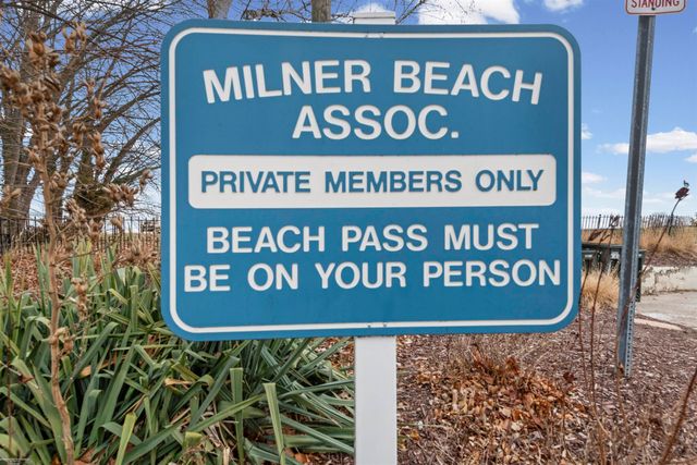 22437 Milner Street, St Clair Shores, MI 48081