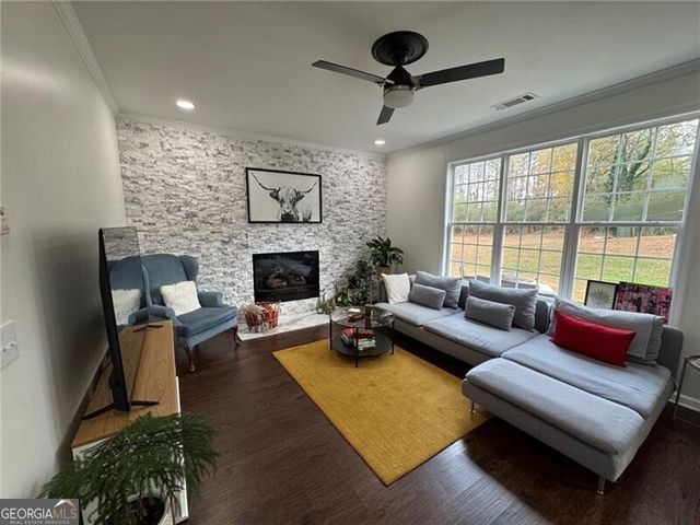 524 King Street, Suwanee, GA 30024