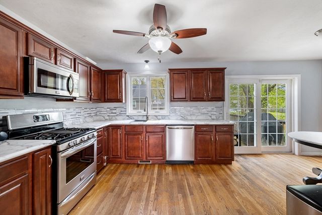 4 Ell Rd, Holbrook, MA 02343