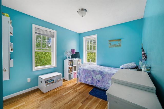 4 Ell Rd, Holbrook, MA 02343