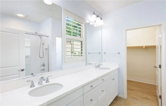 29 Oakfield, Irvine, CA 92620