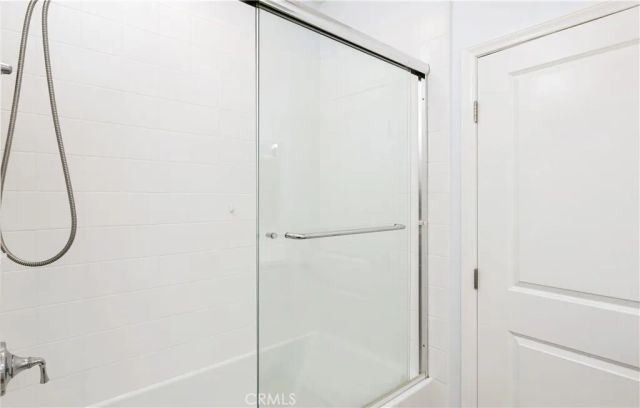 29 Oakfield, Irvine, CA 92620