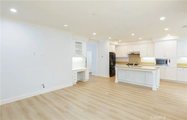 29 Oakfield, Irvine, CA 92620