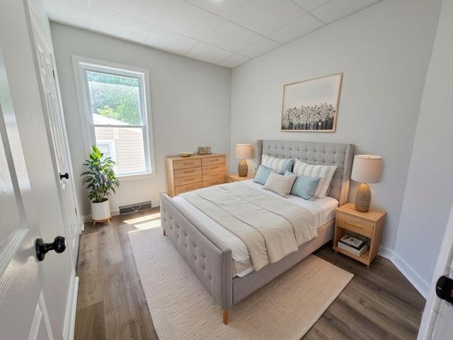 21 Dexter 1, Haverhill, MA 01830
