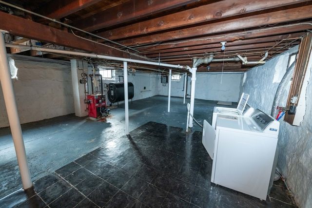 10 White St, Quincy, MA 02169