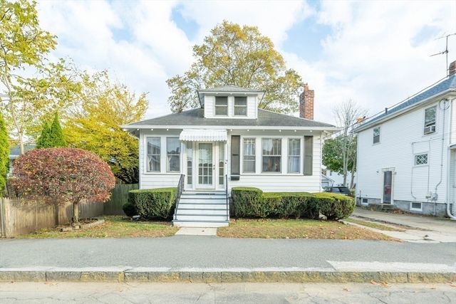 10 White St, Quincy, MA 02169
