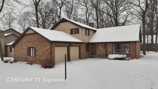 2765 Clairmount Drive, Saginaw, MI 48603