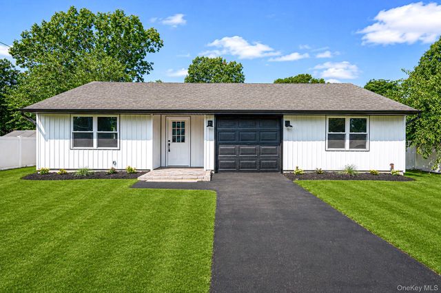 42 Nostrand Avenue, Selden, NY 11784