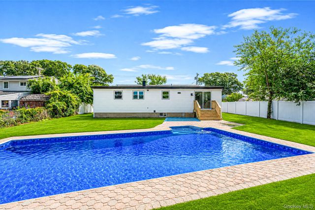 42 Nostrand Avenue, Selden, NY 11784