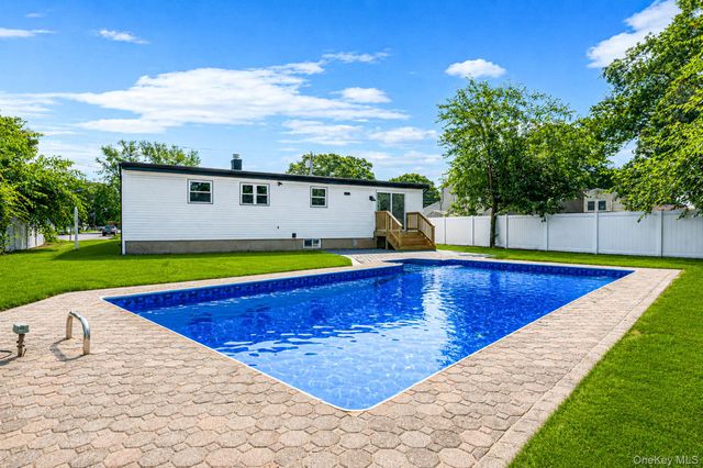 42 Nostrand Avenue, Selden, NY 11784