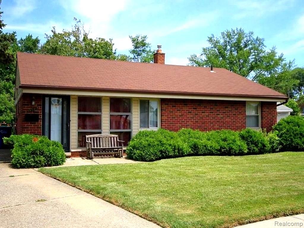 11322 Superior Avenue Nw, Warren, MI 48089