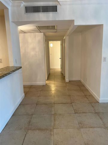 19390 Collins Ave 207, Sunny Isles Beach, FL 33160