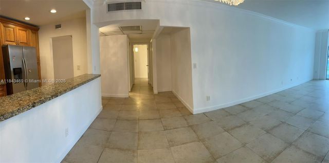 19390 Collins Ave 207, Sunny Isles Beach, FL 33160