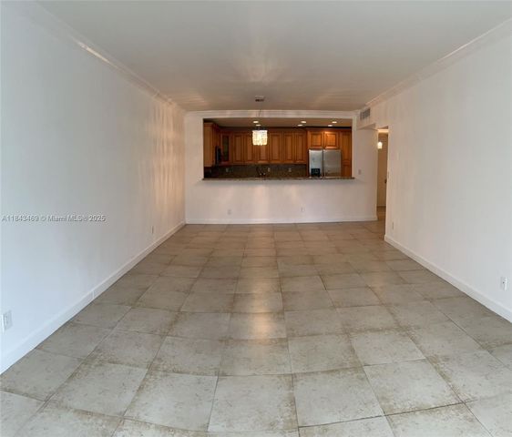 19390 Collins Ave 207, Sunny Isles Beach, FL 33160