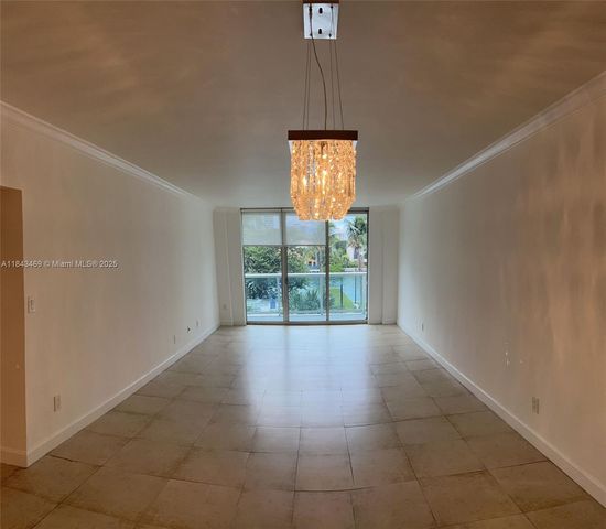 19390 Collins Ave 207, Sunny Isles Beach, FL 33160