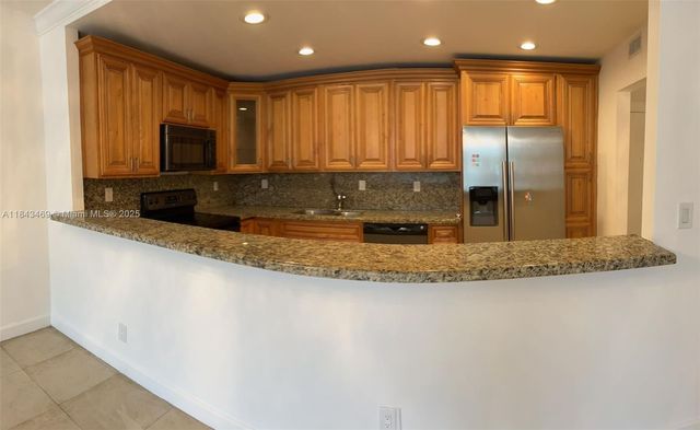 19390 Collins Ave 207, Sunny Isles Beach, FL 33160