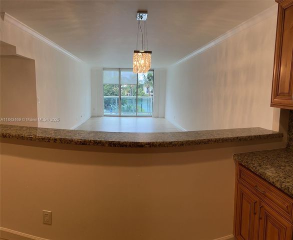 19390 Collins Ave 207, Sunny Isles Beach, FL 33160