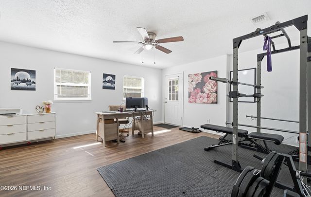 2234 FOURAKER Road, Jacksonville, FL 32210