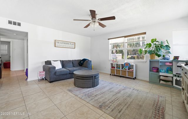 2234 FOURAKER Road, Jacksonville, FL 32210