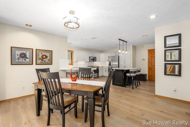 4158 Peshtigo Court SW, Grandville, MI 49418