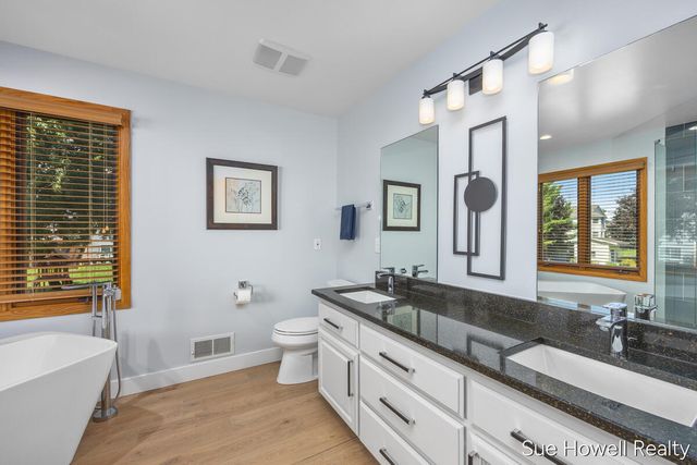 4158 Peshtigo Court SW, Grandville, MI 49418