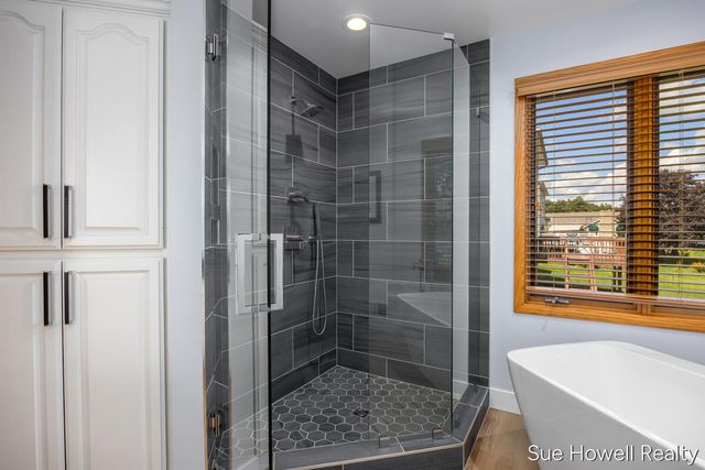 4158 Peshtigo Court SW, Grandville, MI 49418