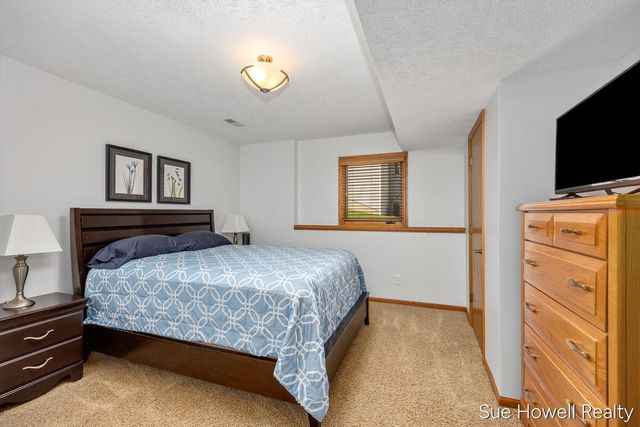 4158 Peshtigo Court SW, Grandville, MI 49418