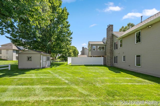 4158 Peshtigo Court SW, Grandville, MI 49418