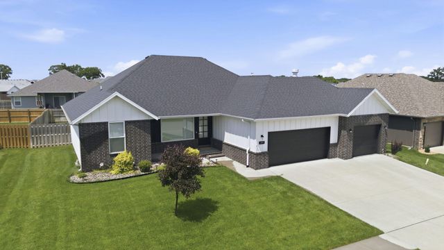 4177 Siena Avenue, Ozark, MO 65721