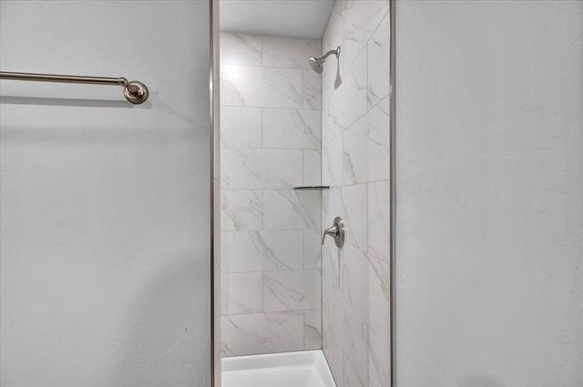 10645 SW 18th Street, Yukon, OK 73099