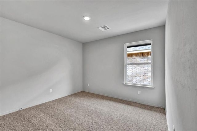 10645 SW 18th Street, Yukon, OK 73099