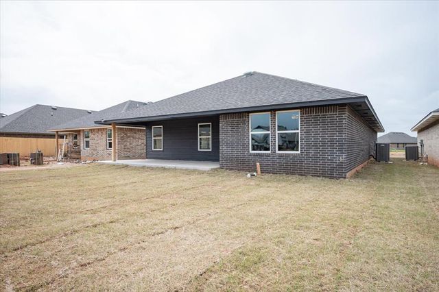 10645 SW 18th Street, Yukon, OK 73099
