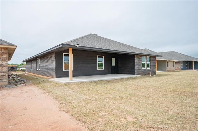 10645 SW 18th Street, Yukon, OK 73099