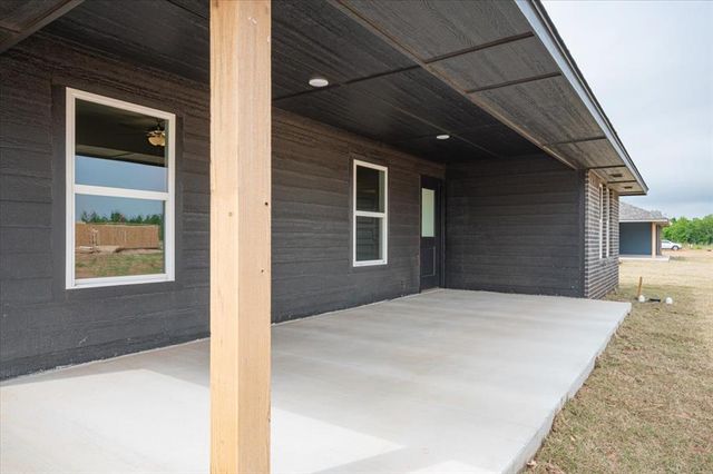 10645 SW 18th Street, Yukon, OK 73099