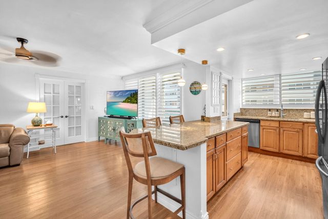 1239 Hillsboro Mile 202, Hillsboro Beach, FL 33062