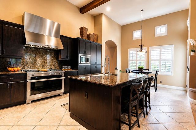 1150 Stony Brook Drive, Hollister, CA 95023
