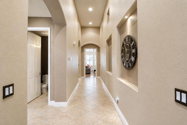 1150 Stony Brook Drive, Hollister, CA 95023