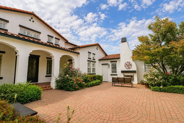 1150 Stony Brook Drive, Hollister, CA 95023