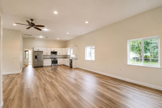 1150 Stony Brook Drive, Hollister, CA 95023