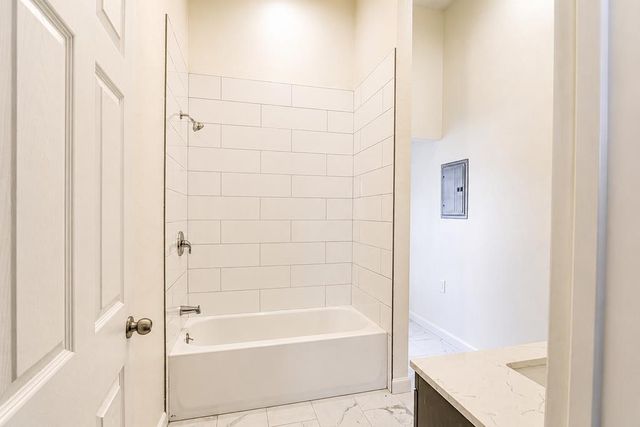 1150 Stony Brook Drive, Hollister, CA 95023