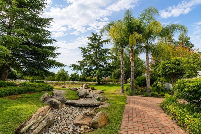1150 Stony Brook Drive, Hollister, CA 95023