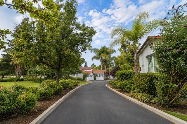 1150 Stony Brook Drive, Hollister, CA 95023